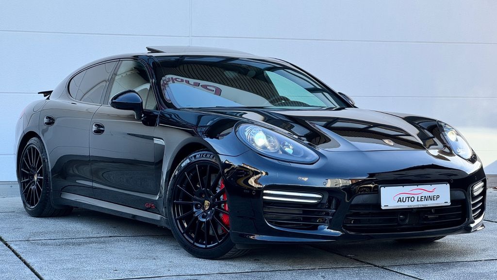 Porsche Panamera 135.000 km 34.900 &euro; Hagen 58119