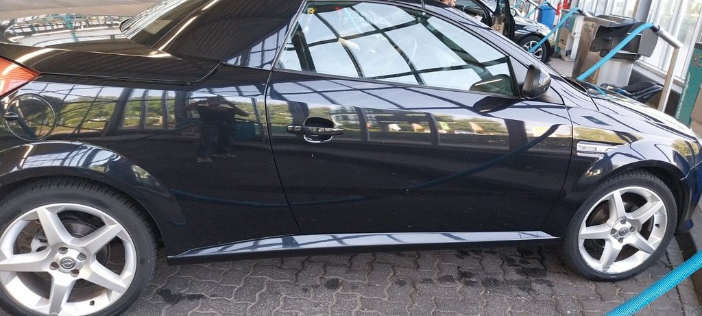 Opel Tigra 89.000 km 2.850 &euro; Bergisch Gladbach 51465