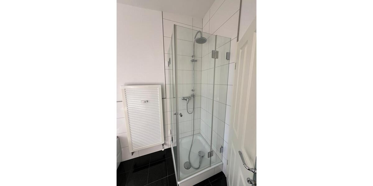 Dachgeschoßwohnung Düsseldorf Flingern Süd - 1 Zimmer, 12 m&sup2;, 690&euro; | Angebot:26372629