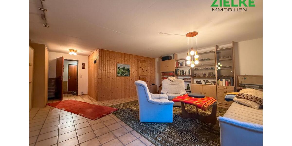 Erdgeschosswohnung mit flexiblem Raumkonzept, Garten und Sauna 5 zimmer