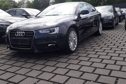 Audi A5 148.000 km 15.000 € Leverkusen 51373