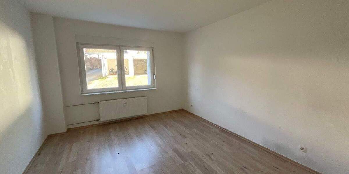 Etagenwohnung Radevormwald Innenstadt - 3 Zimmer, 71 m&sup2;, 639&euro; | Angebot:25739983