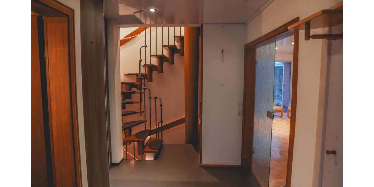 Haus zum Kaufen in Overath 495.000 € 193 m² 5 zimmer