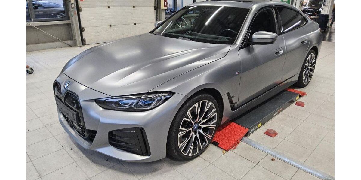 BMW i4 62.870 km 42.435 &euro; Hagen 58091