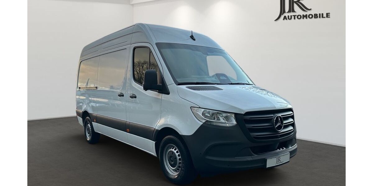 Mercedes-Benz Sprinter 8.860 km 52.990 &euro; Kürten 51515