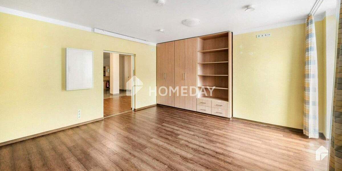 Bezugsfrei! Großzügige 6-Zimmer-Wohnung mit Balkon, EBK und 4 Stellplätzen in Wetter (Ruhr) 6 zimmer