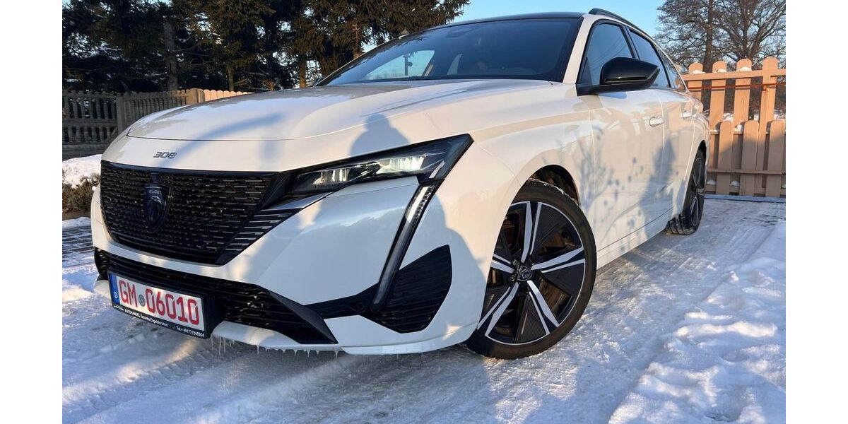 Peugeot 308 32.000 km 24.499 &euro; Engelskirchen 51766