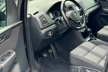 VW Sharan 167.700 km 15.800 &euro; Remscheid 42897