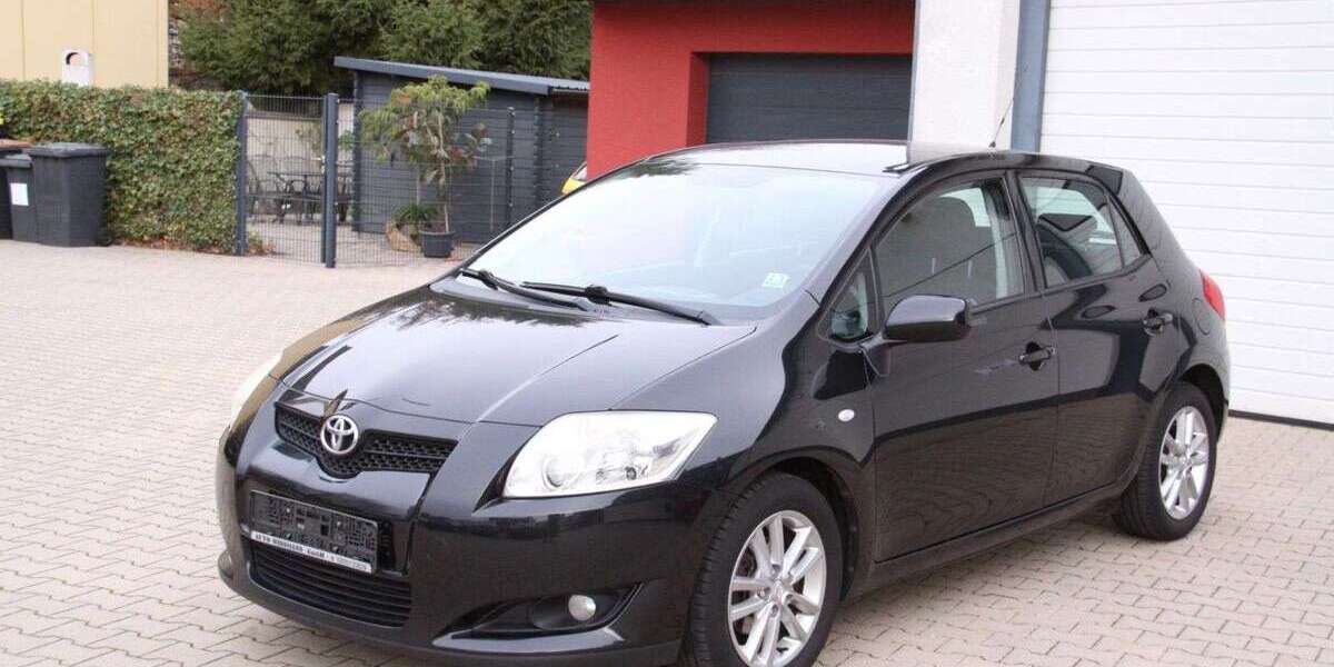 Toyota Auris 182.200 km 4.700 &euro; Velbert 42549
