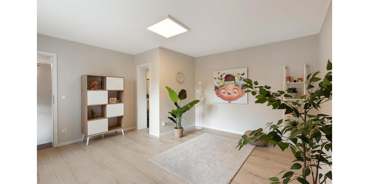 Einfamilienhaus Langenfeld (Rheinland) - 5 Zimmer, 150 m&sup2;, 2.500&euro; | Angebot:26099303