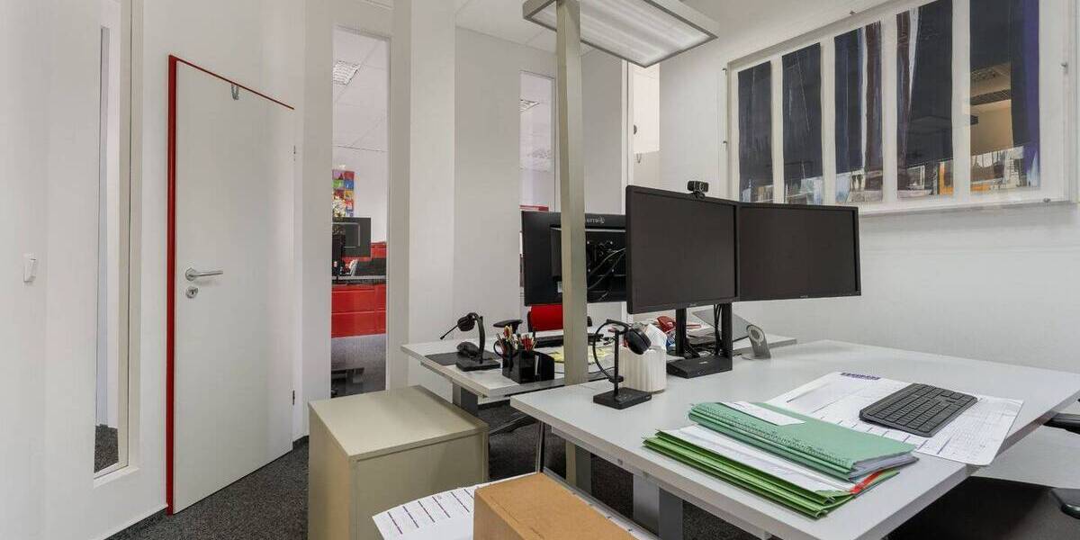 Etagenwohnung Bergisch Gladbach Moitzfeld - 8 Zimmer, 575.000&euro; | Angebot:25997632