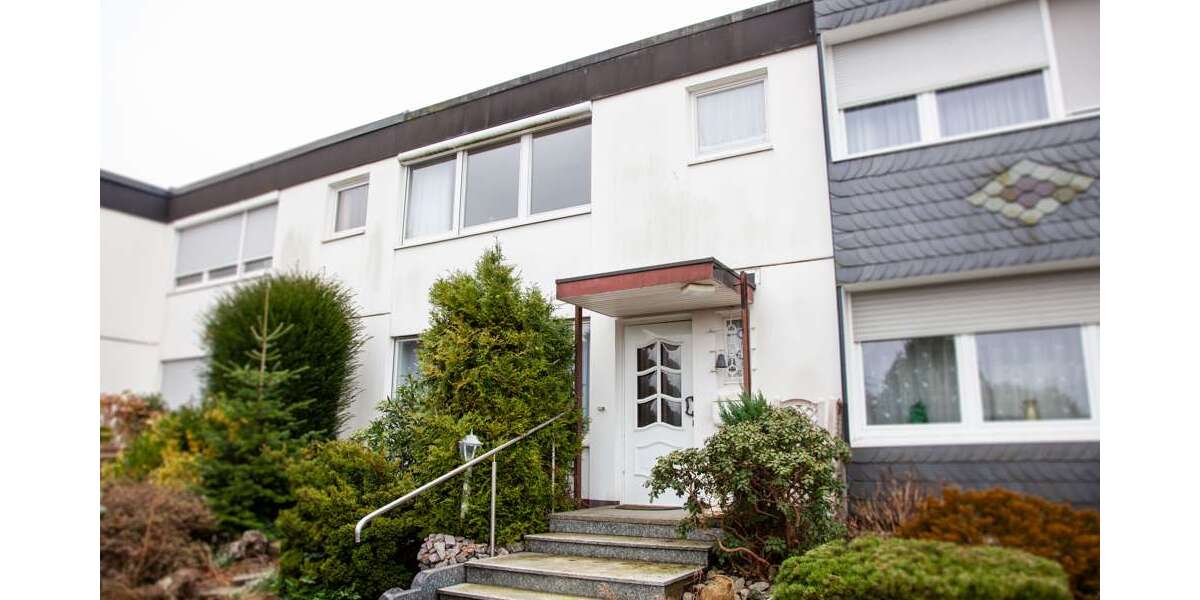 Einfamilienhaus Remscheid Lüttringhausen - 4 Zimmer, 85 m&sup2;, 244.000&euro; | Angebot:26918000