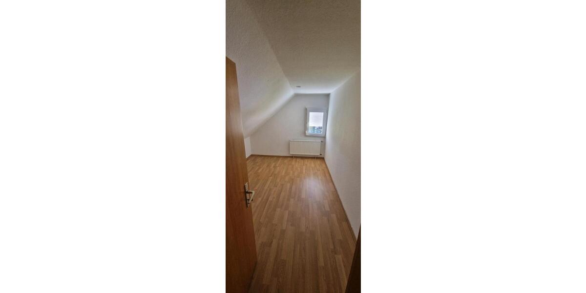 Einfamilienhaus Leichlingen (Rheinland) - 5 Zimmer, 80 m&sup2;, 800&euro; | Angebot:26183825