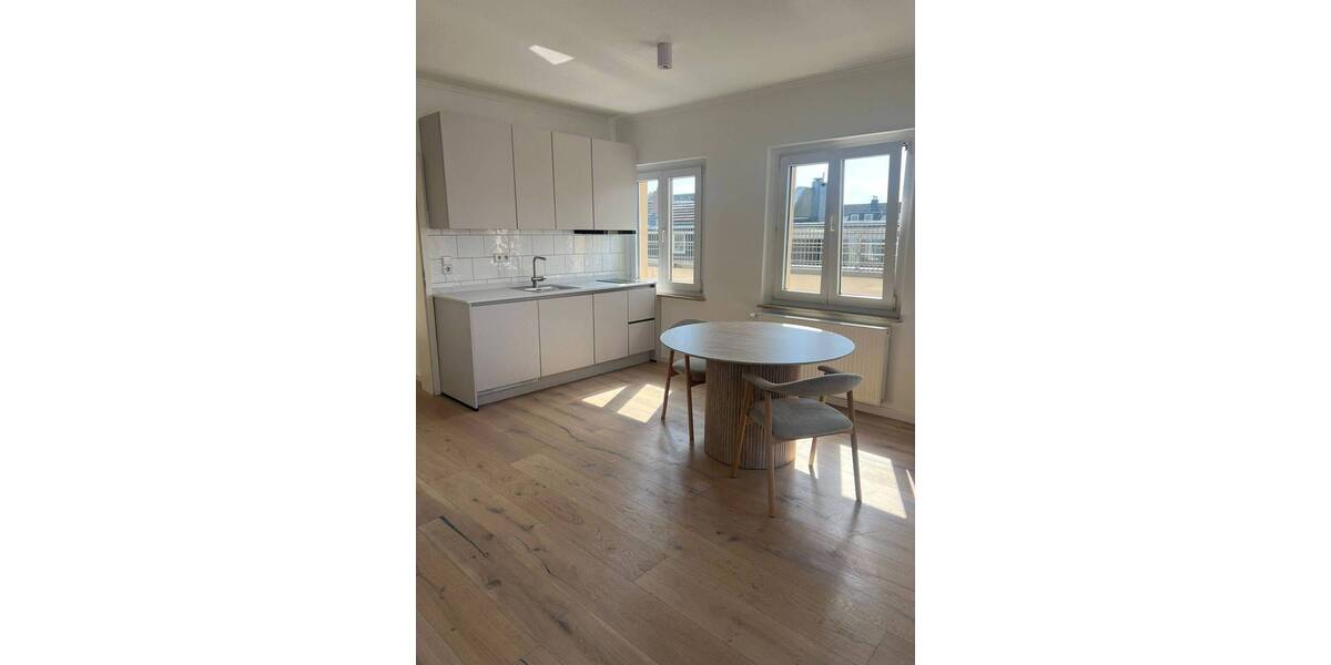 Etagenwohnung Düsseldorf Friedrichstadt - 2 Zimmer, 56 m&sup2;, 1.100&euro; | Angebot:26159664