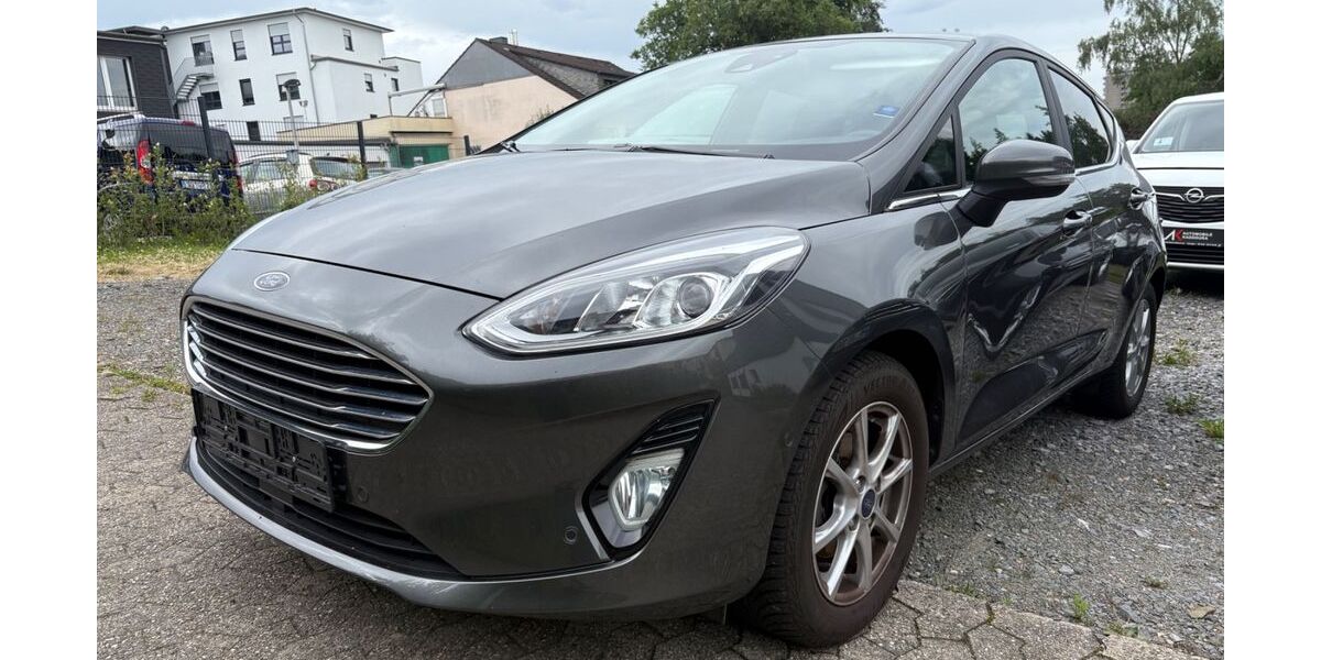 Ford Fiesta 26.660 km 13.489 &euro; Solingen 42653