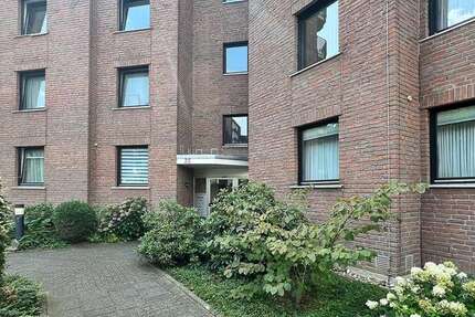 Wohnung zum Kaufen in Bergisch Gladbach 289.500 € 104 m² 3 zimmer