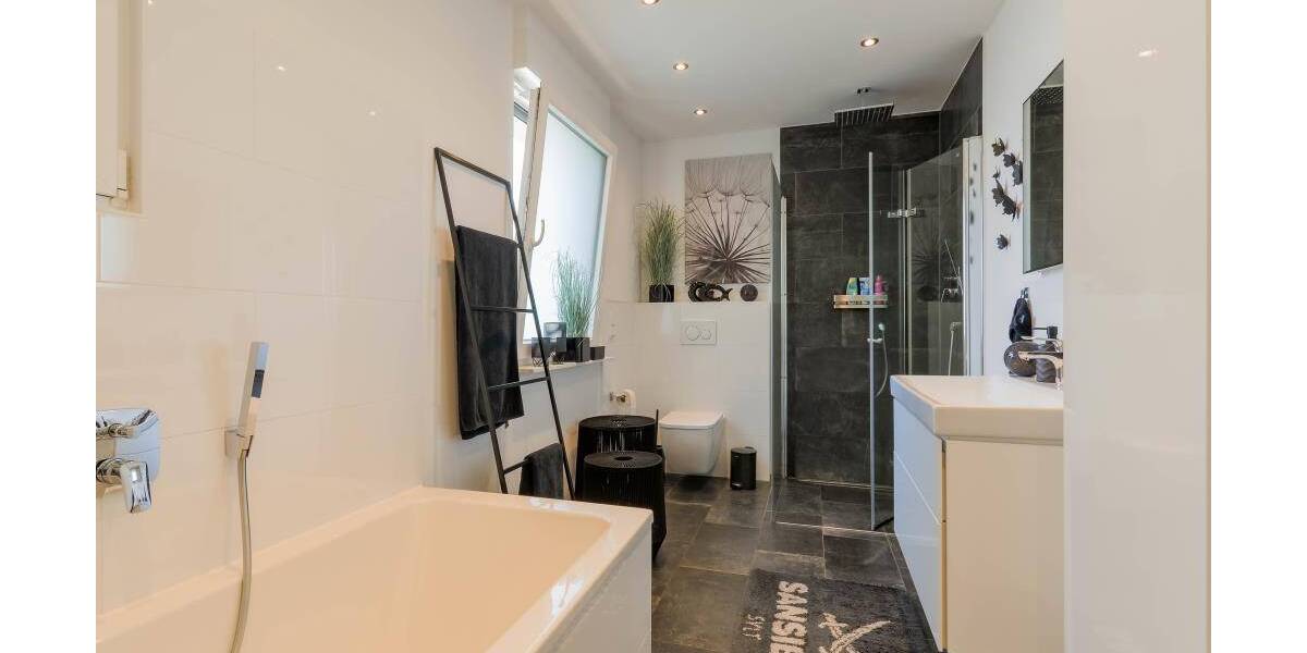 Bungalow Leverkusen Opladen - 5 Zimmer, 152 m&sup2;, 869.000&euro; | Angebot:25749222