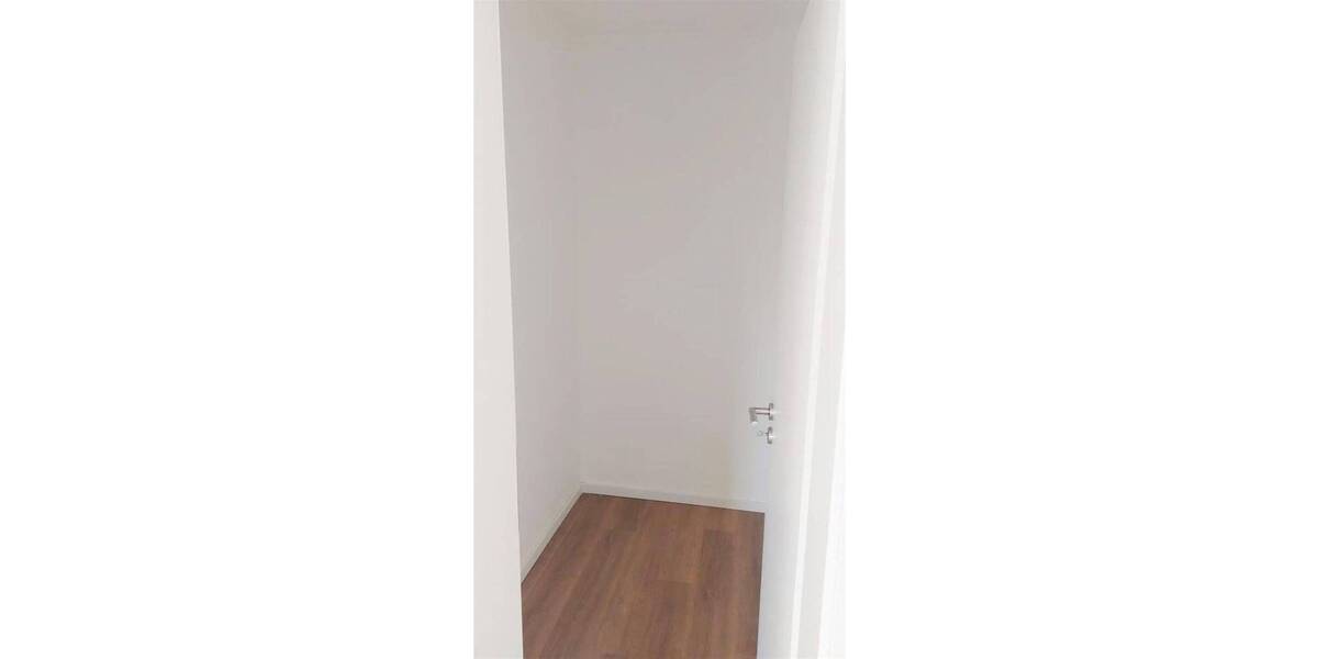 Etagenwohnung Leverkusen Quettingen - 3 Zimmer, 82 m&sup2;, 1.115&euro; | Angebot:26231039