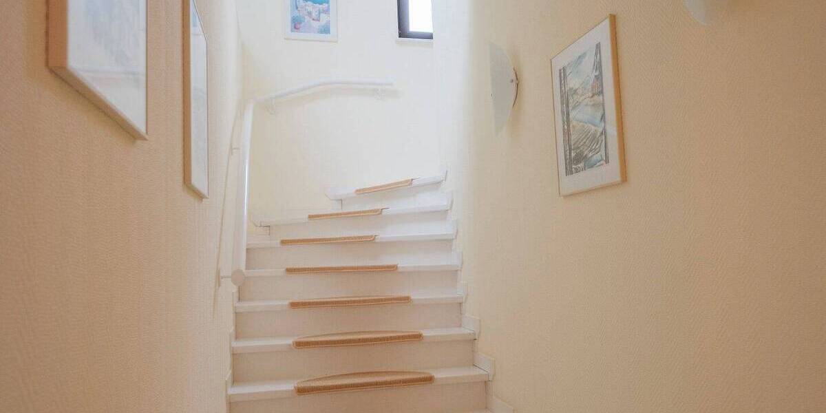 Mehrfamilienhaus, Wohnhaus Engelskirchen Wiehlmünden - 9 Zimmer, 272 m&sup2;, 630.000&euro; | Angebot:26318105