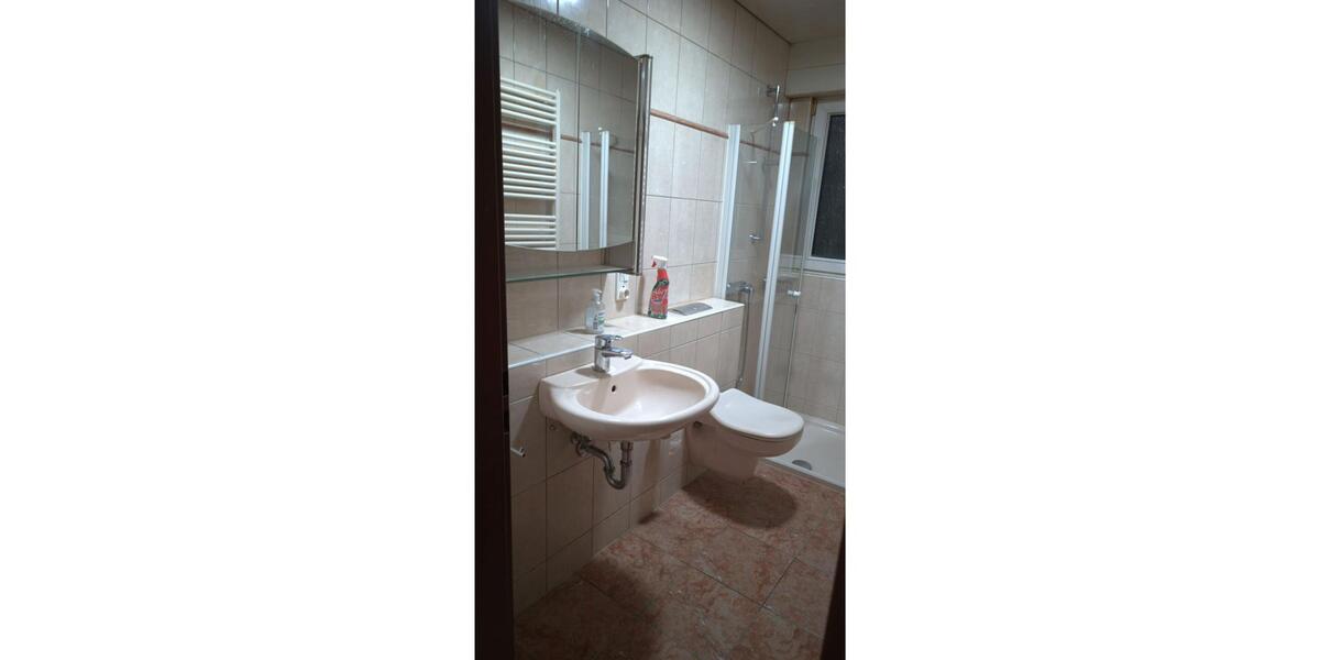 Erdgeschoßwohnung Leverkusen Bürrig - 2 Zimmer, 52 m&sup2;, 600&euro; | Angebot:26470918