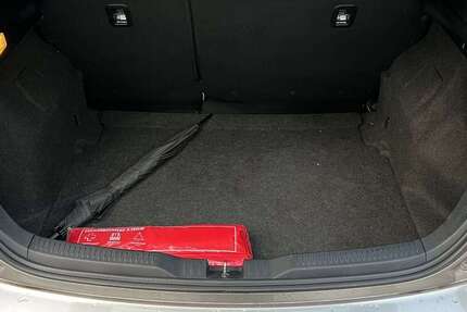 Toyota Auris 138.000 km 7.990 € gummersbach 51647