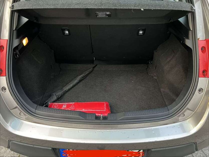 Toyota Auris 138.000 km 7.990 € gummersbach 51647