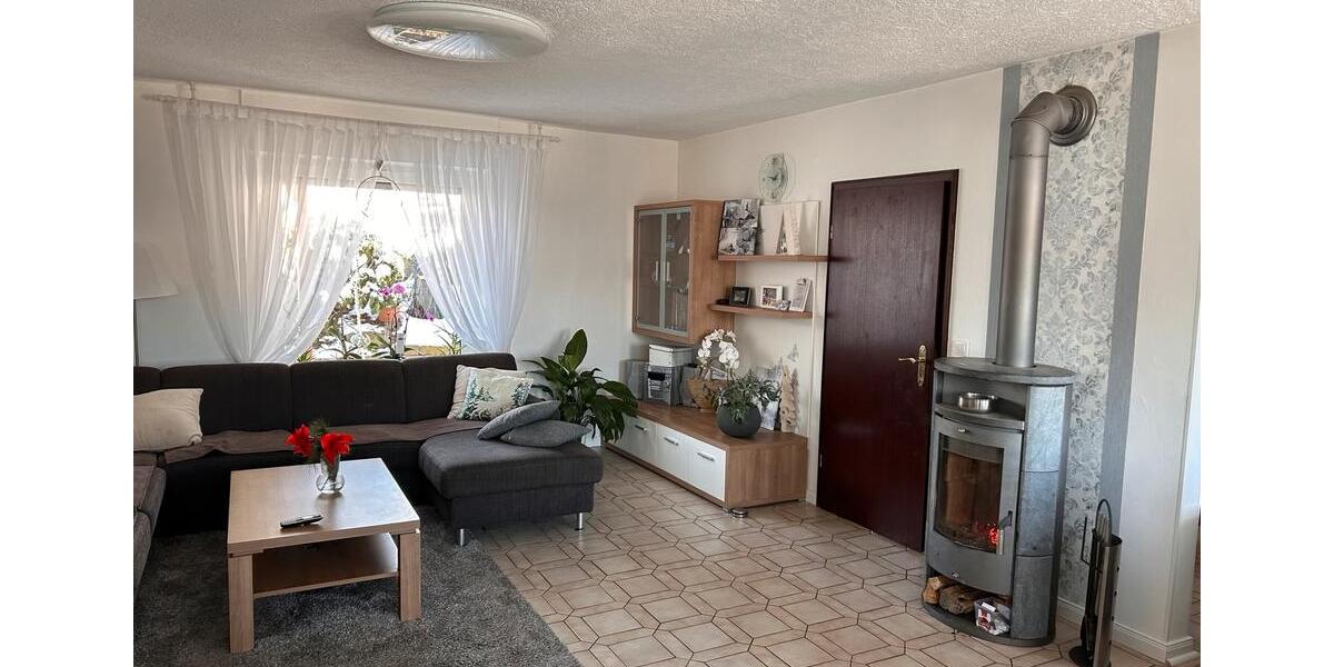 Einfamilienhaus Lindlar - 6 Zimmer, 167 m&sup2;, 350.000&euro; | Angebot:26145617