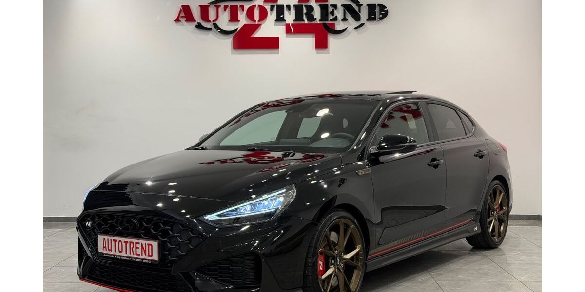 Hyundai i30 59.000 km 32.900 &euro; Bergisch Gladbach 51469