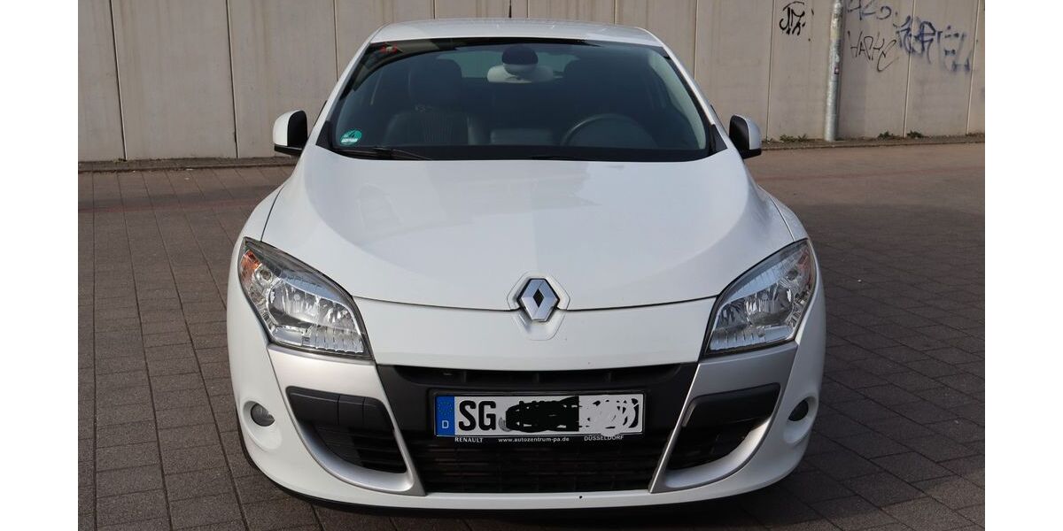 Renault Megane 79.100 km 6.950 &euro; Solingen 42651