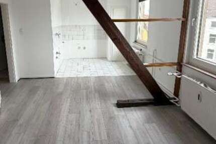 Haus zum Kaufen in Düsseldorf 2.295.000 € 550 m² 25 zimmer