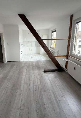 Haus zum Kaufen in Düsseldorf 2.295.000 € 550 m² 25 zimmer