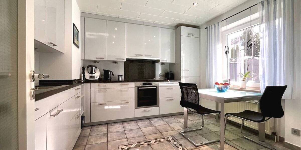 Etagenwohnung Ennepetal Voerde - 3 Zimmer, 101 m&sup2;, 245.000&euro; | Angebot:26243414