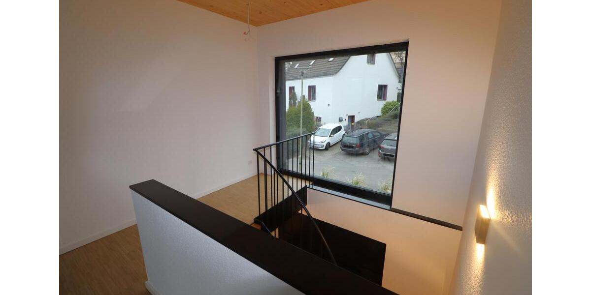 Maisonettenwohnung Hagen Dahl - 4 Zimmer, 210 m&sup2;, 1.600&euro; | Angebot:25904863