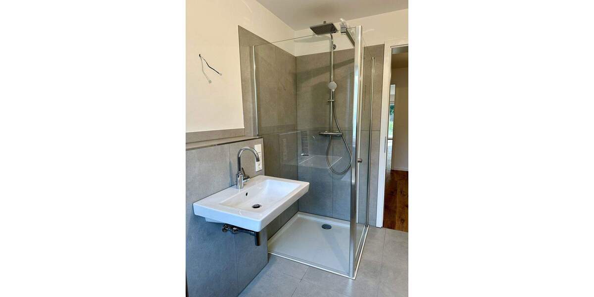 Etagenwohnung Düsseldorf Reisholz - 3 Zimmer, 115 m&sup2;, 569.000&euro; | Angebot:25760492