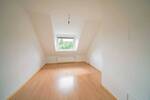 Etagenwohnung Düsseldorf Rath - 3 Zimmer, 70 m&sup2;, 730&euro; | Angebot:26891579