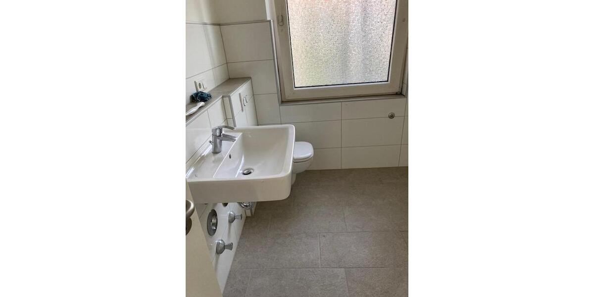 Etagenwohnung Hagen Hagen-Nord - 2 Zimmer, 75 m&sup2;, 450&euro; | Angebot:25438672
