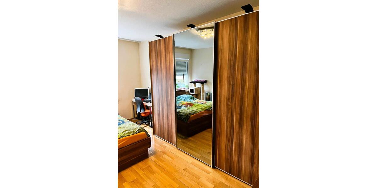 Erdgeschoßwohnung Düsseldorf Stadtbezirk 8 - 3 Zimmer, 100 m&sup2;, 1.400&euro; | Angebot:25658412