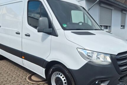 Mercedes-Benz Sprinter 177.000 km 19.500 &euro; Düsseldorf 40591