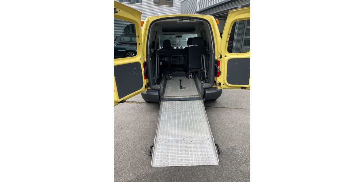 VW Caddy 293.000 km 8.390 &euro; Wuppertal 42287