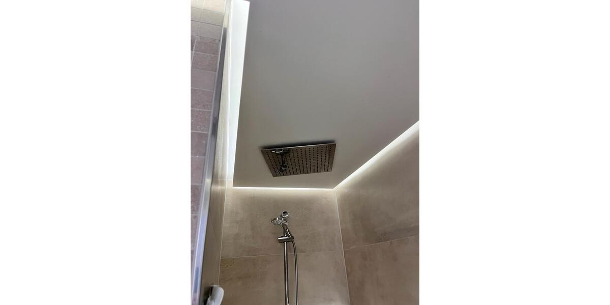 Reihenhaus Solingen Central - 6 Zimmer, 120 m&sup2;, 2.300&euro; | Angebot:25767922