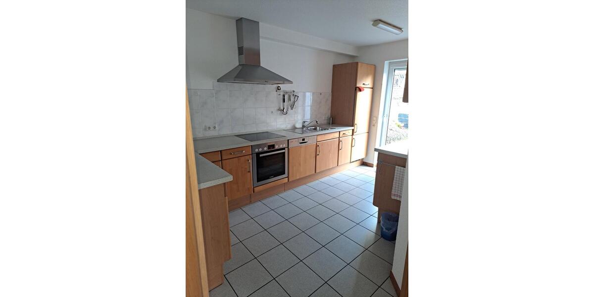 Terrassenwohnung Lindlar - 3 Zimmer, 130 m&sup2;, 450.000&euro; | Angebot:26754333