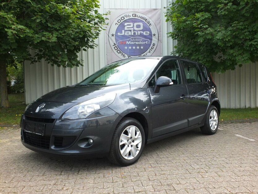 Renault Scenic TOM TOM EDITION 1.HAND KLIMA NAVI 71.039 km 7.408 € Köln 50858