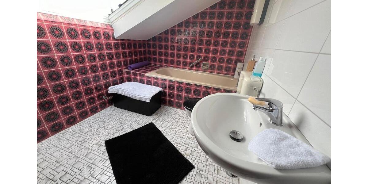 Erdgeschoßwohnung Bochum Bochum-Südwest - 3 Zimmer, 106 m&sup2;, 249.000&euro; | Angebot:26815412