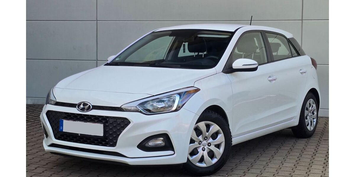 Hyundai i20 93.200 km 8.990 &euro; Gevelsberg 58285