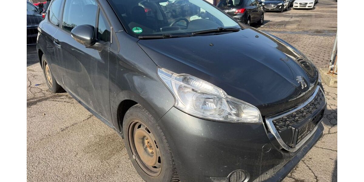Peugeot 208 204.497 km 1.450 &euro; wuppertal 42285