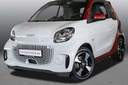 Smart forTwo 24.300 km 10.888 € Düsseldorf 40233