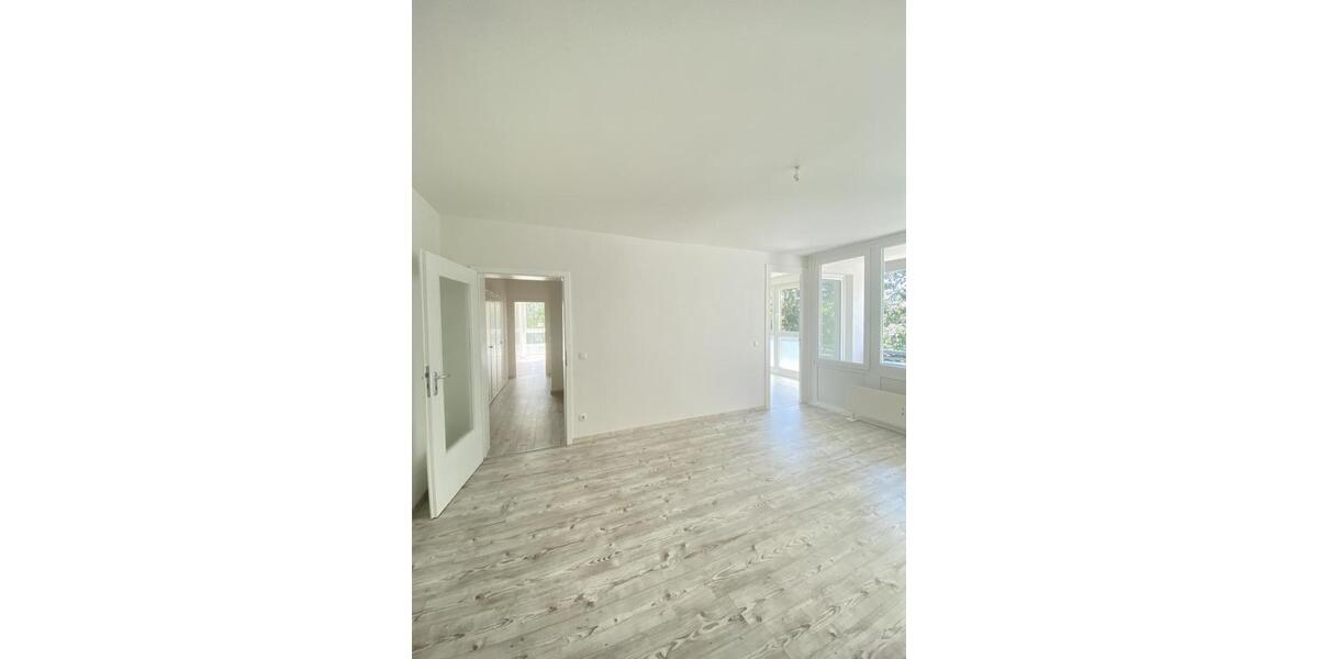 Etagenwohnung Solingen - 3 Zimmer, 73 m&sup2;, 719&euro; | Angebot:26254316