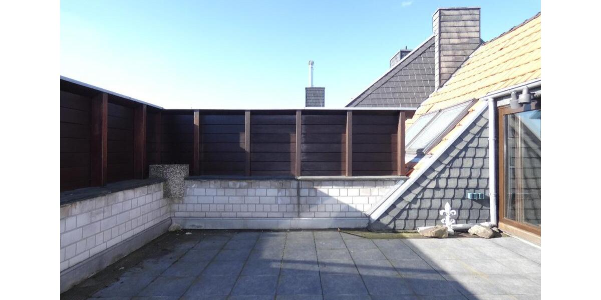 NEU: Ein Traum für Dachgeschossliebhaber direkt im Zentrum von Wiesdorf! 4 zimmer