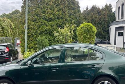 Skoda Octavia 74.000 km 3.999 € Essen 45326