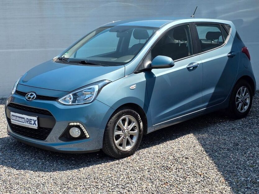 i10